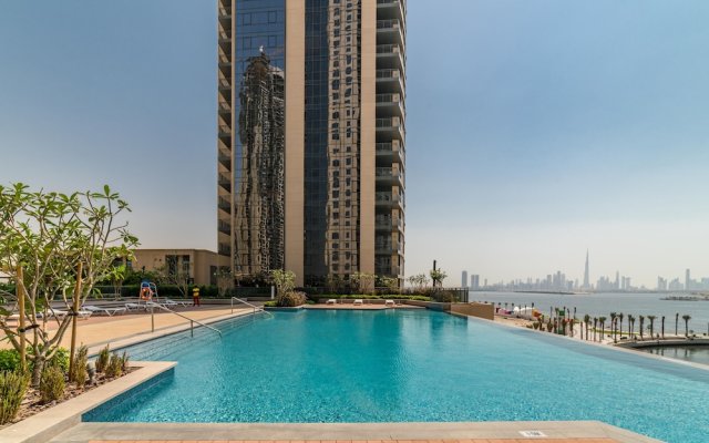 Lux BnB Dubai Creek Residences 1