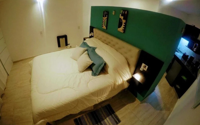 Arroyo Suite House