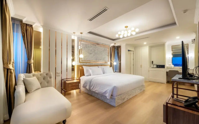 Nine River Hotel