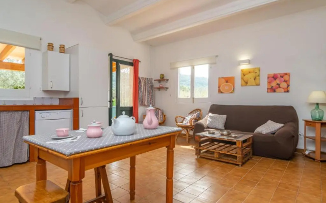 Casa Dina