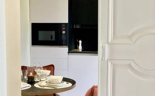 N8 Lifestyle Suites