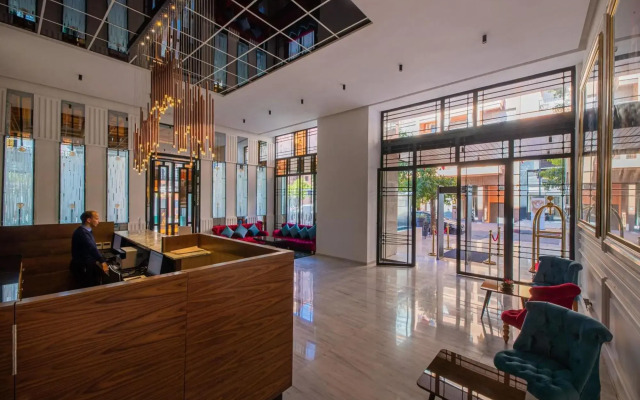 Stars Hotel