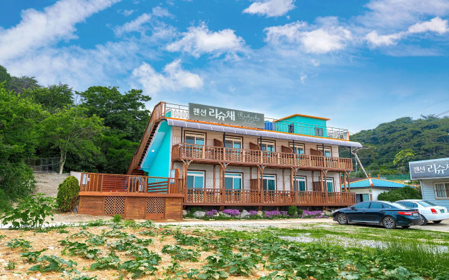 Anmyeondo Taean Rishuchae Pension