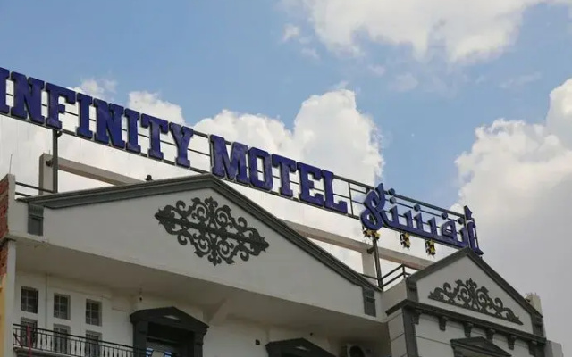 Infinity motel