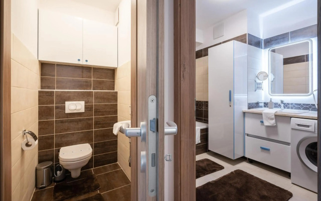 Orchid House Apartment