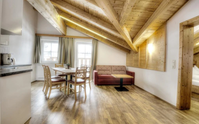 Appartement & Suiten Hotel dGlöcknerin