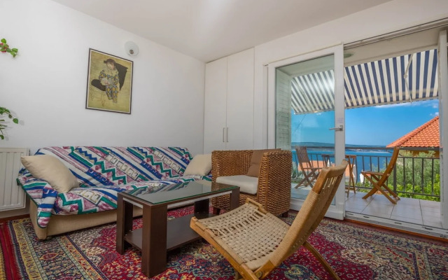 Apartment Maro