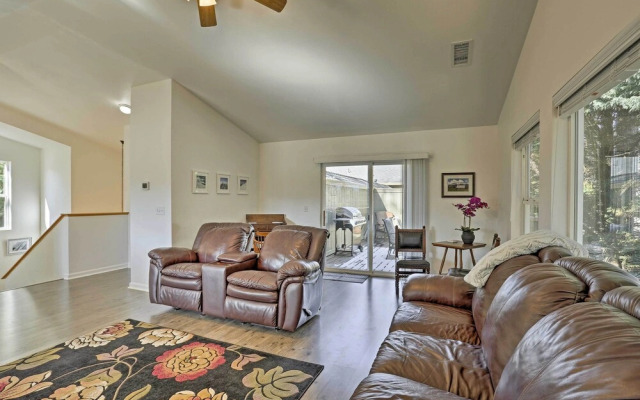 Centrally Located Mt Shasta Home w/ Deck!