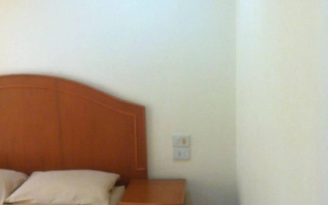 Mayor Cha-am Hotel