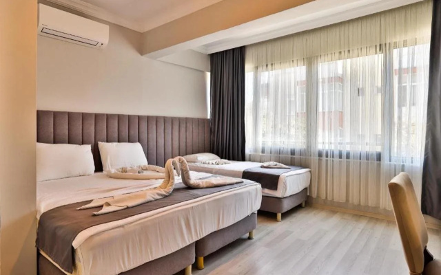 Side Gunes Hotel