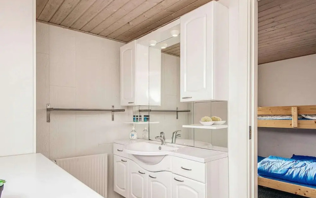 8 Person Holiday Home in Ulfborg