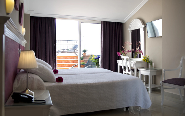 Hotel Plaza Cavana