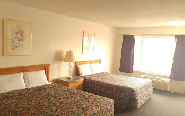 Parkway Inn