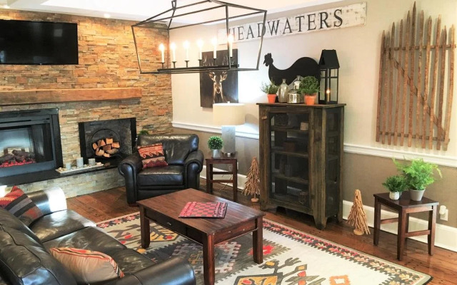The Lodge at Headwaters