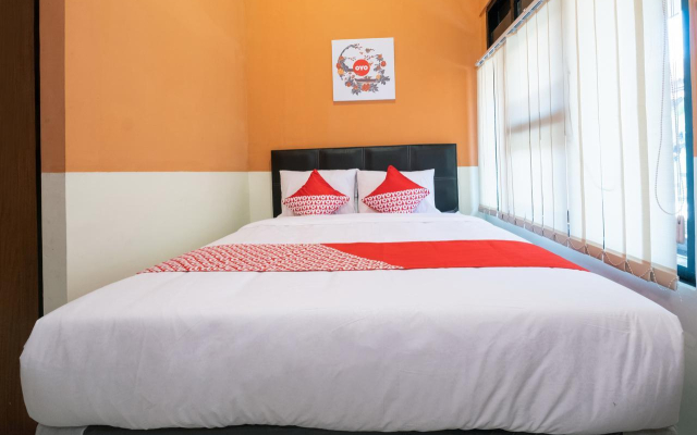 OYO 1162 ZE room