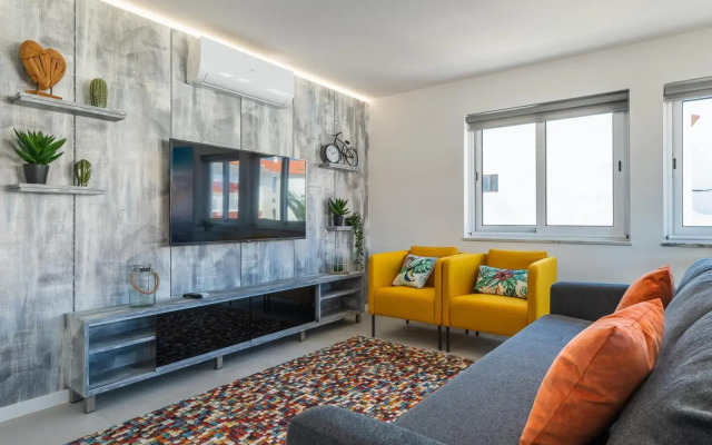 Central Town 2-bedroom Luxury Apartment Albufeira