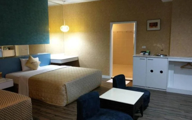 Lisa motel