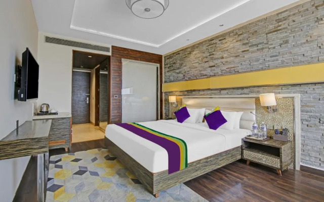Treebo Premium Arista