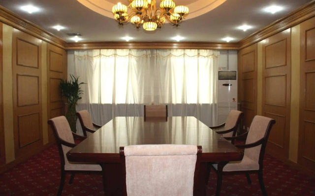 Chaoyang Hotel