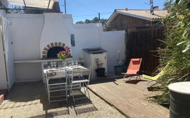 Studio avec grande terrasse et jardin privatif au Pyla