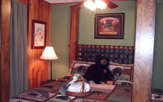 Gray Wolf Mountain Inn