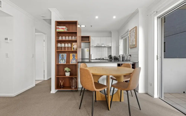 Prime City Residence With Pool, Gym and Parking
