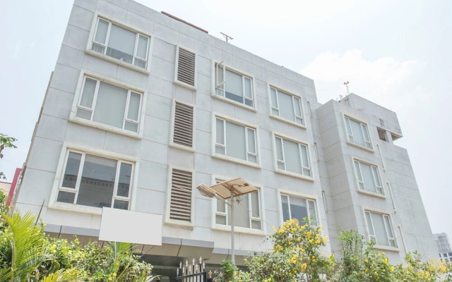 OYO 1350 Hotel Sherwood Suites-2