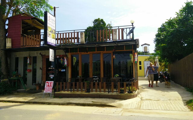 Отель A.Little H.I.P Resort вид на фасад