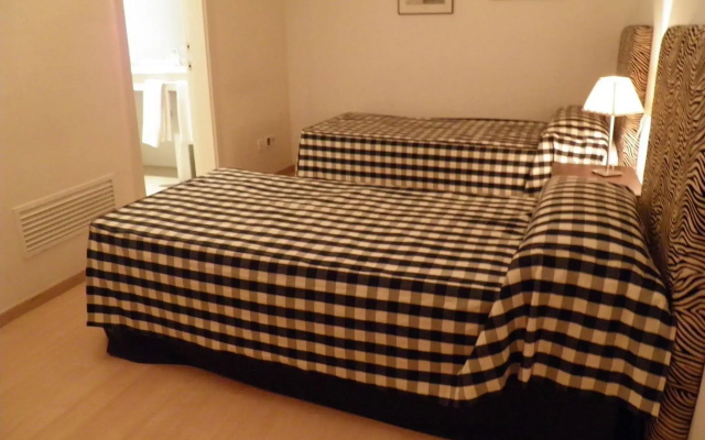 Apartaments Sant Jordi Fontanella