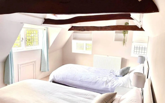 Walnut Tree House