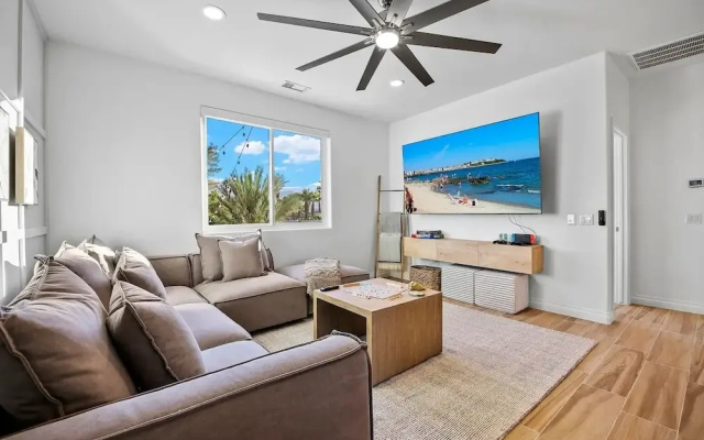 WOW The Hamptons Pickleball Massive Pool Slide