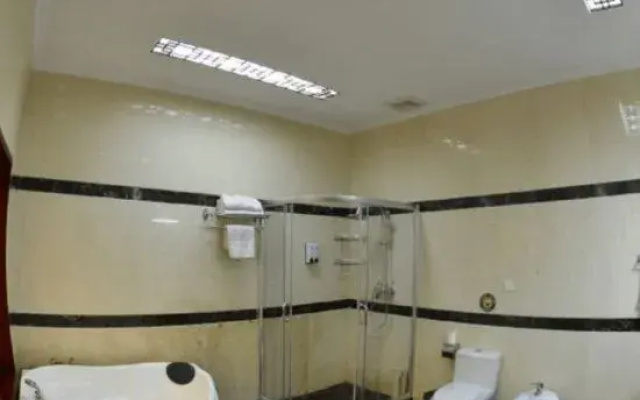 Yuntaishan Galaxy Garden Hotel