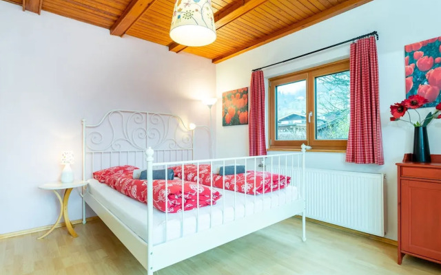 Large Holiday Home in Salzburg With Garden