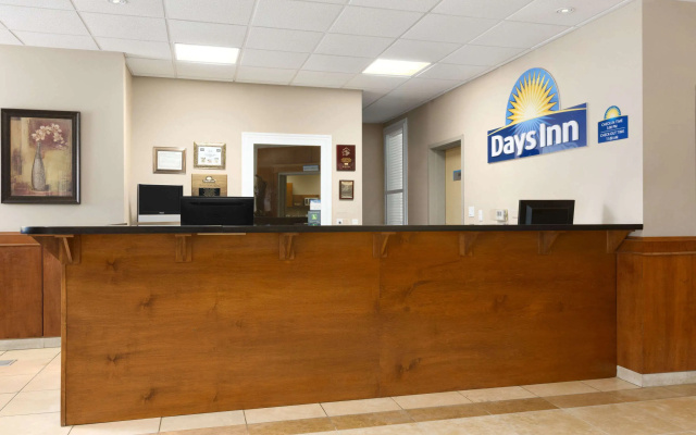 Days Inn by Wyndham Chetwynd