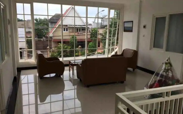 Granada Syariah Guest House