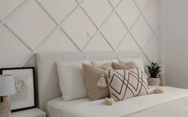ina's apartment