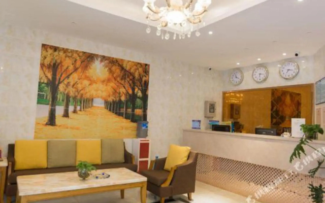 Yijun Business Motel