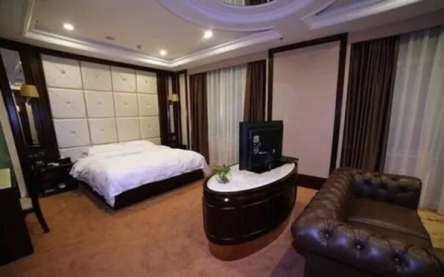 Run Zeng Hotel