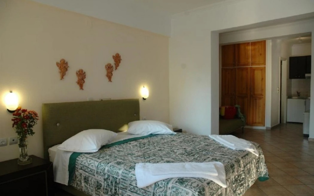 Santa Maura Apartments