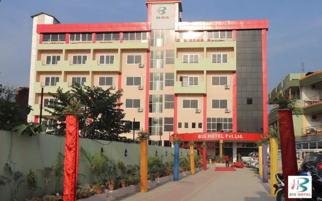 Big Hotel