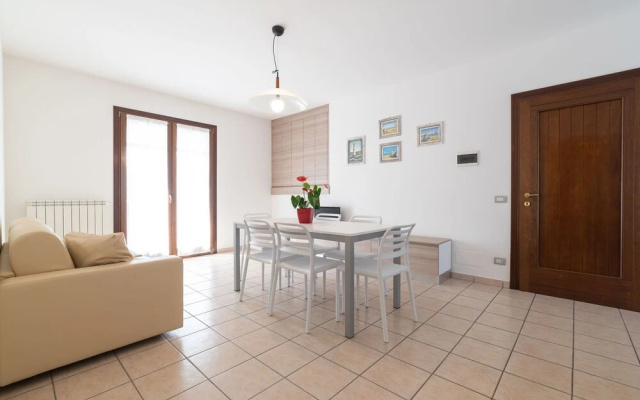 Well-kept Apartment With AC on Isola di Albarella