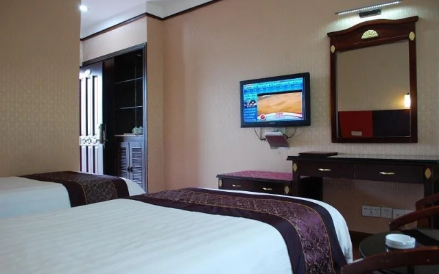 Kowloon Hotel