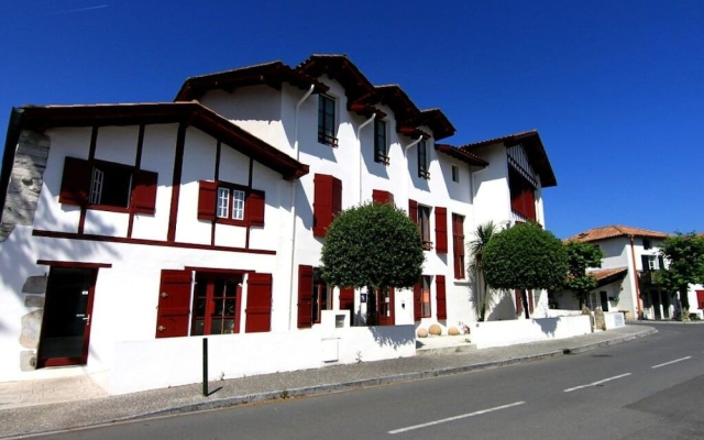 hotelImage