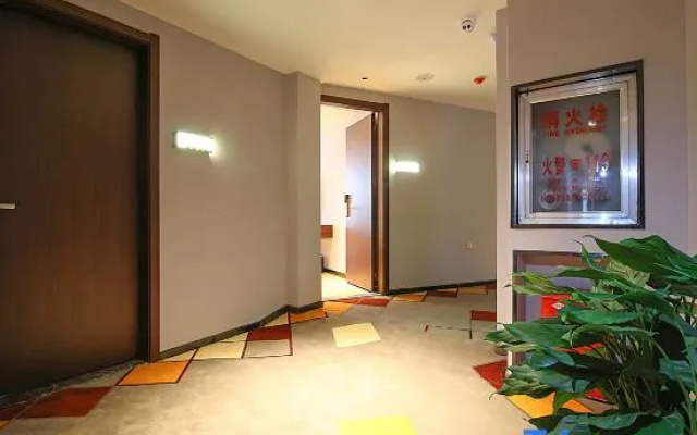 Haotai Hotel (Jingzhou Beijing Road Wushang Supermarket)