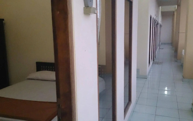 Pondok Taman 828