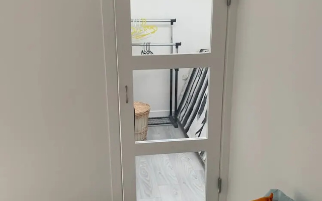 Spacious Apartment - M M C Tourista