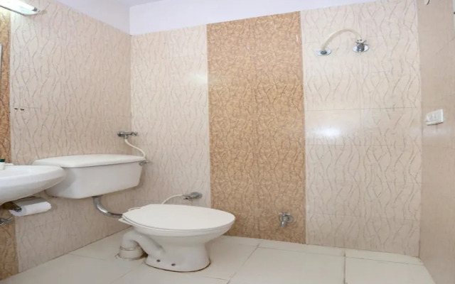 OYO 10291 Sri Venkatadri Residency