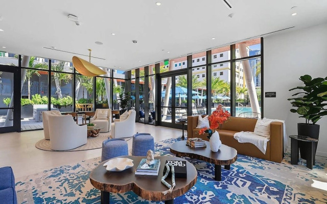 Landing Apartments Miami near Overtown