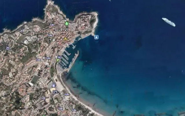 T2 neuf bord de plage - terrasse - CALVI