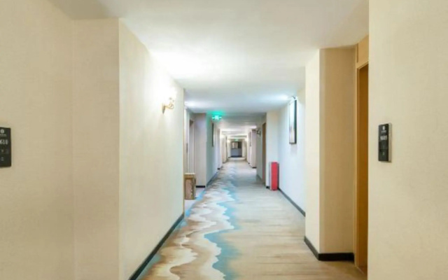 ClOUD HORIZON · Yunjing Hotel (Guangzhou Zengcheng Xintang High-Speed Railway Station)